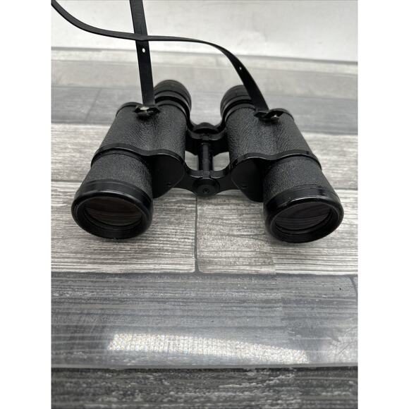 Empire Binoculars Model 257 Lightweight No. 48223 10 X 35 Extra Wide Angle {O} - Picture 7 of 10